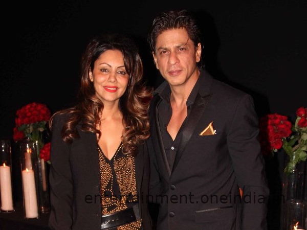 Shahrukh Khan With Wife Gauri