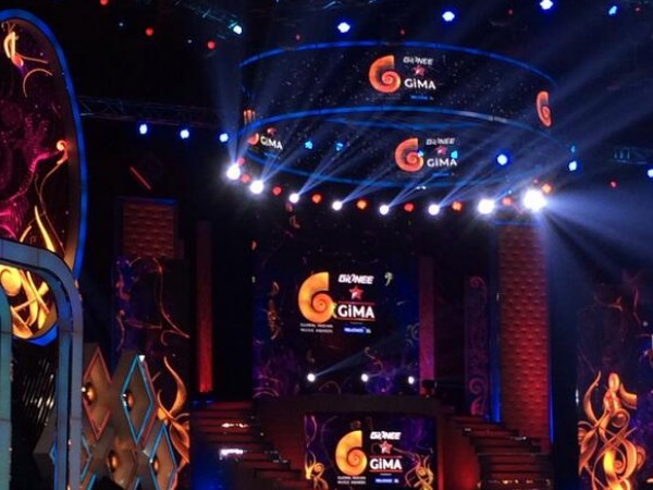 Palak Muchhal ‏@palakmuchhal