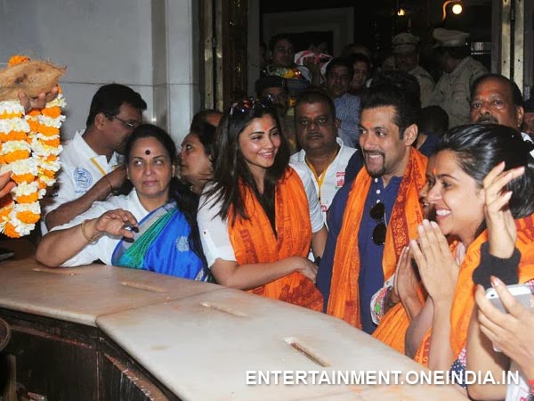 Salman Khan and Daisy Shah