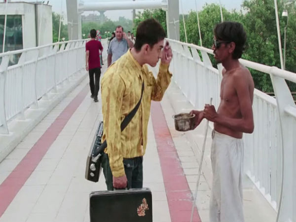 Gaurav ‏@brightkknight 